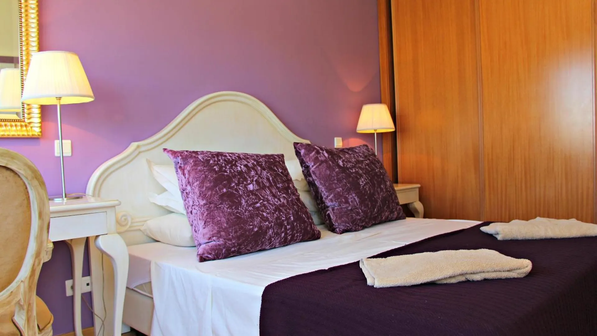 Vilamoura Typical 3 With Pool By Homing Quarteira Holiday home