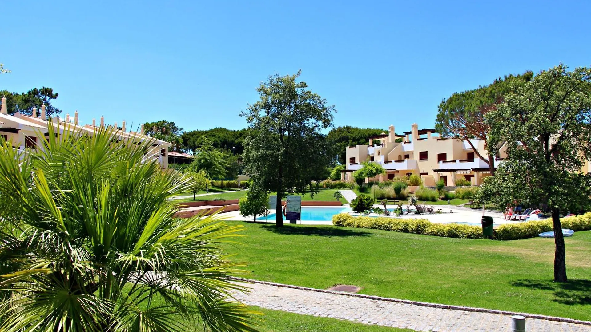 Holiday home Vilamoura Typical 3 With Pool By Homing Quarteira